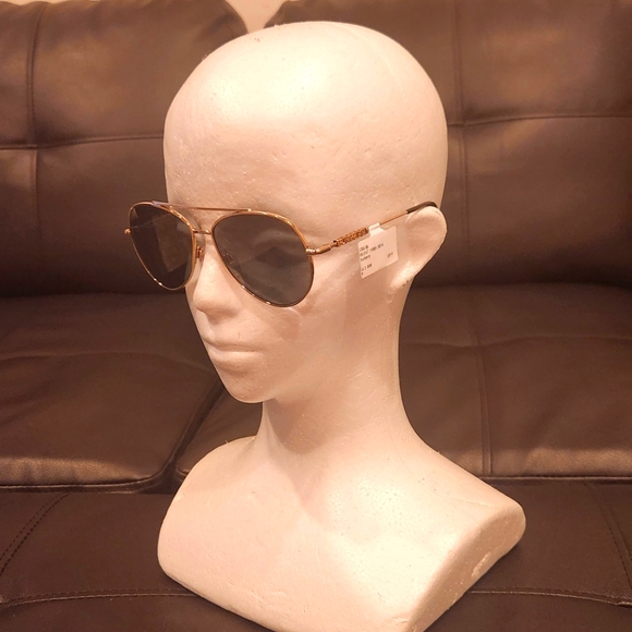 Burberry BE3147 Sunglasses Light Gold Dark Gray Polarized 100% Authentic NO CASE - Picture 1 of 6